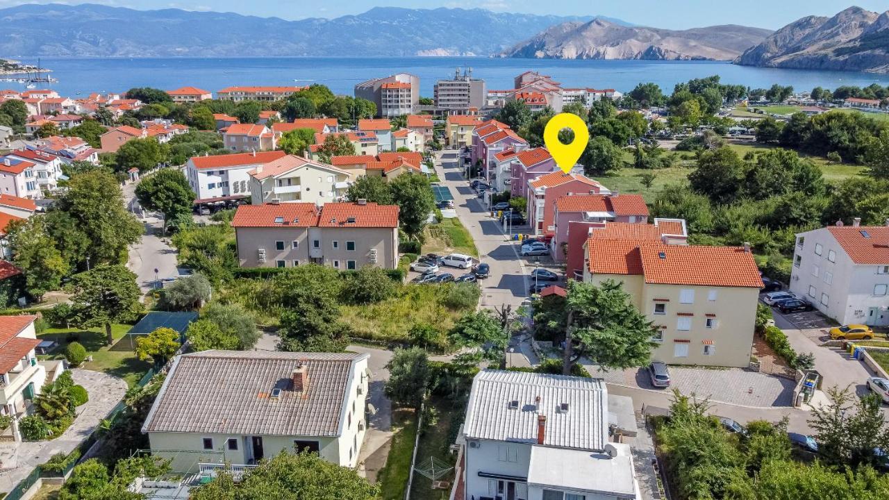 Apartments Melania & Antonia Baska  Exterior photo